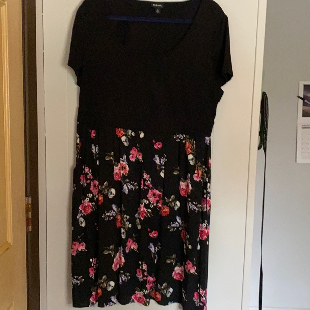 Cute Black skater dress